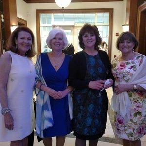 Meet your Posher, Kay